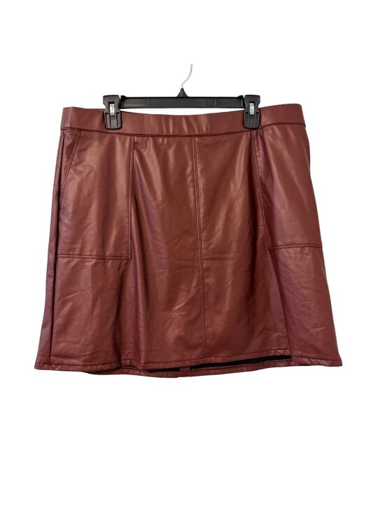 Maurices Dresses & Skirts - Maurices Faux Leather Burgundy Mini Skirt Sz 16 Coating Polyester Blend Lining.N